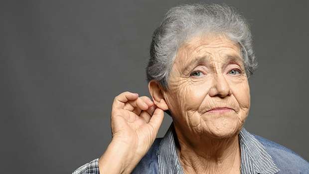 nghe kém một bên tai