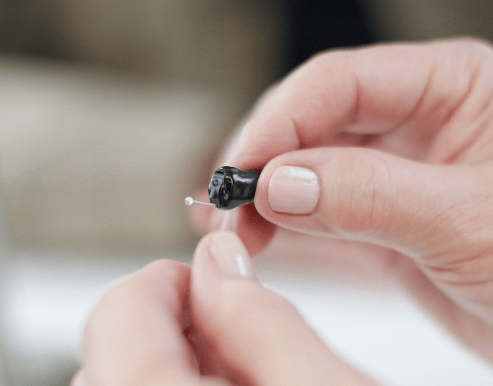 Máy trợ thính kín đáo