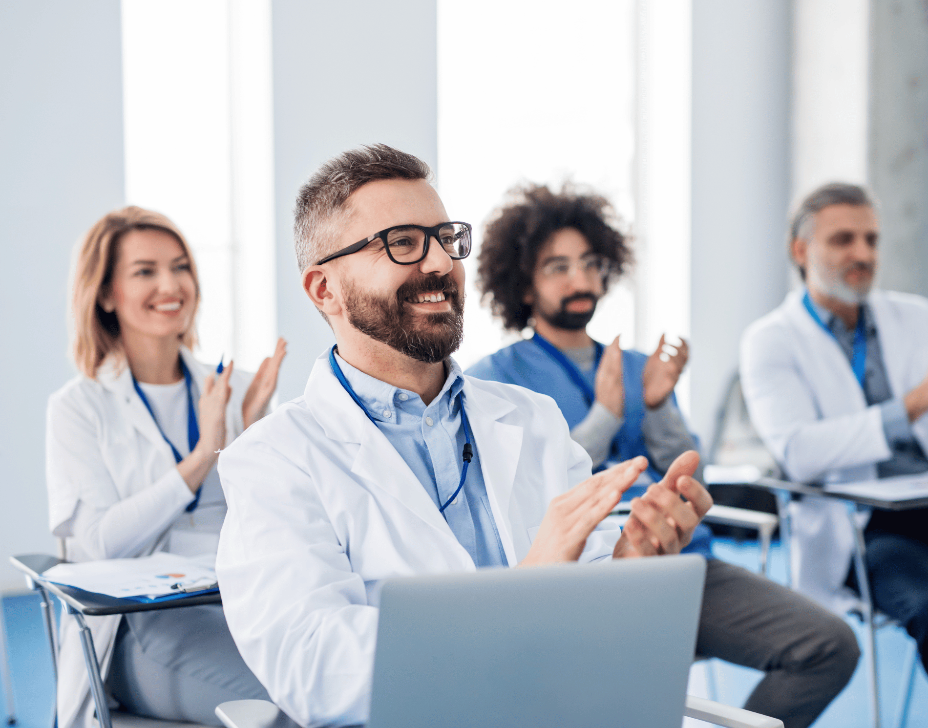 Paris Hearing hỗ trợ đào tạo kỹ thuật cho thiết bị thính học