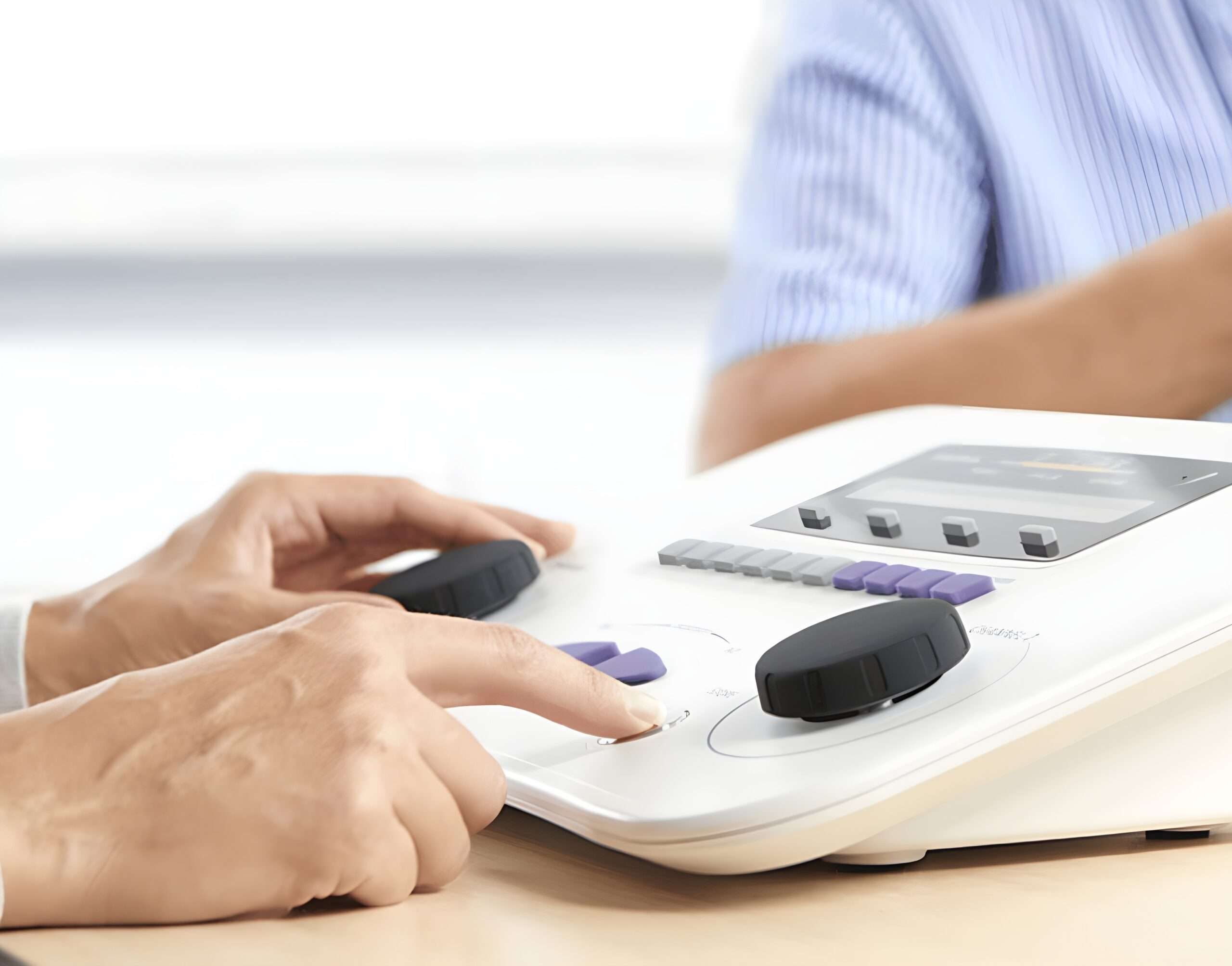 Paris Hearing hỗ trợ đào tạo về thiết bị thính học