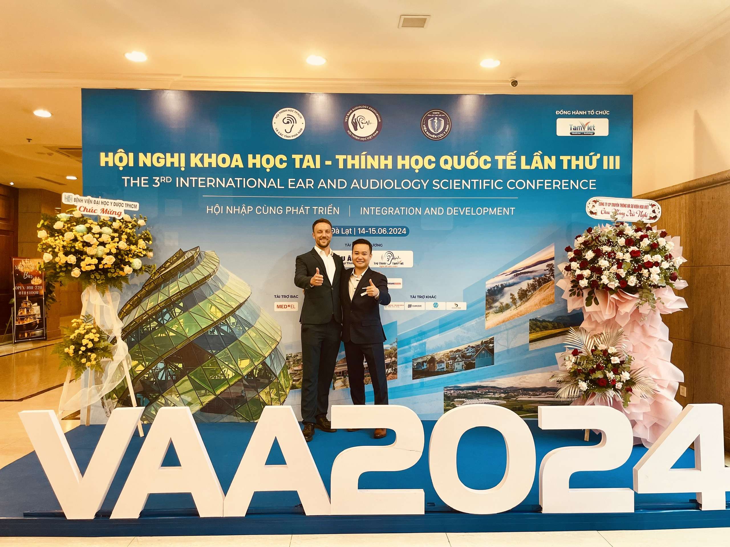Hội nghị thính học quốc tế Đà Lạt 2024 vinh danh 6