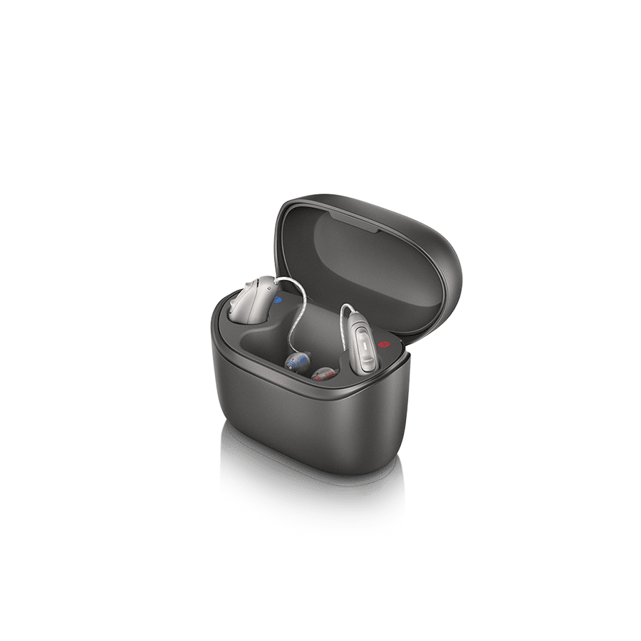 Unitron-Moxi-V-R-hearing-aids-and-charger.1